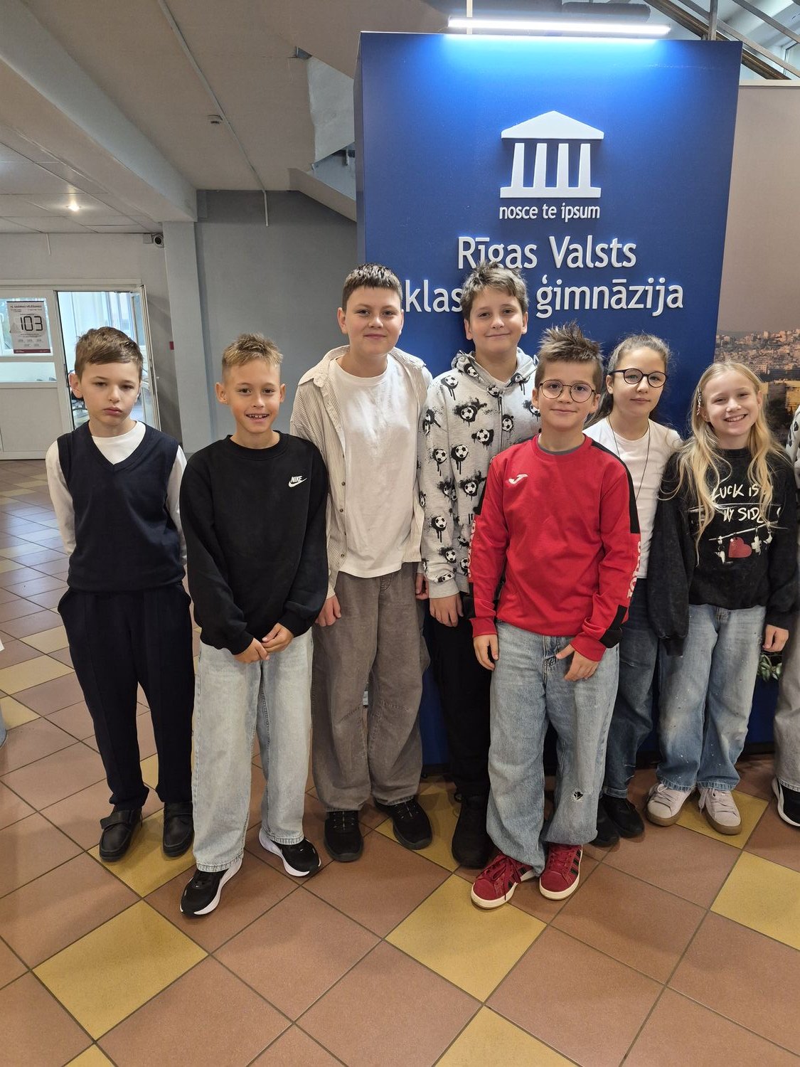 20260929_090011