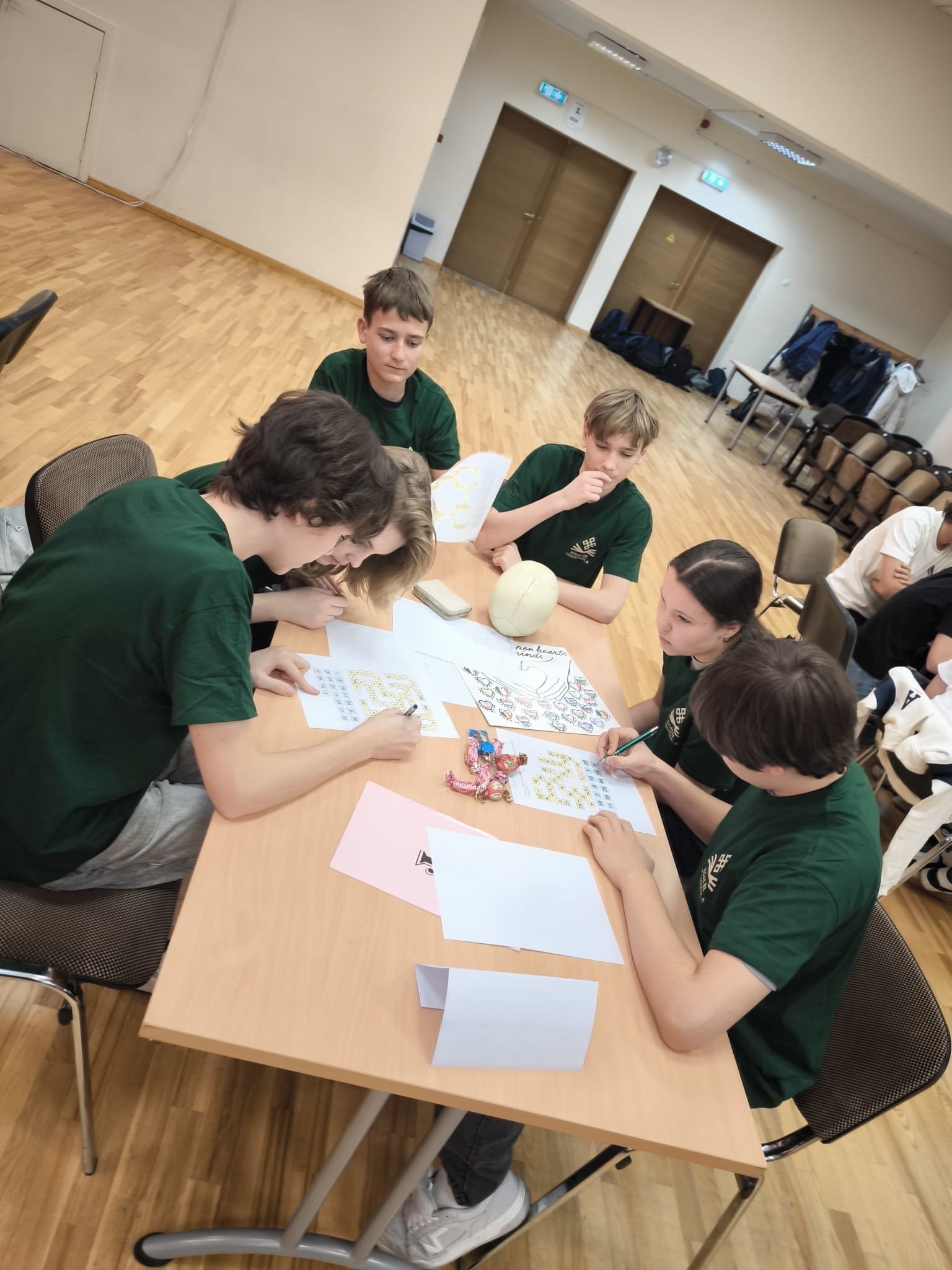 7021f49e-4750-40f4-ab34-b4cbc1317965