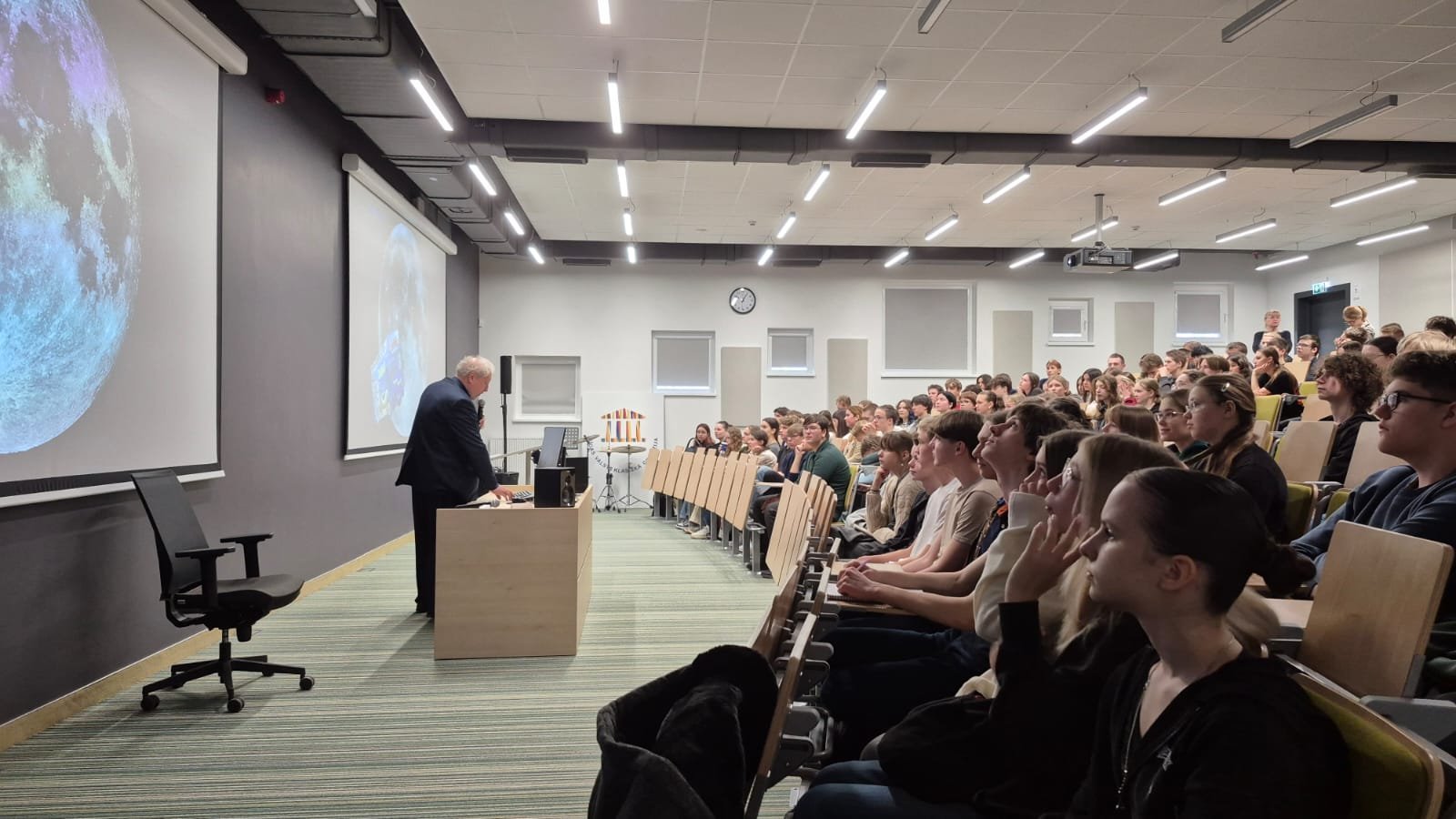 WhatsApp Image 2025-04-19 at 00.11.58