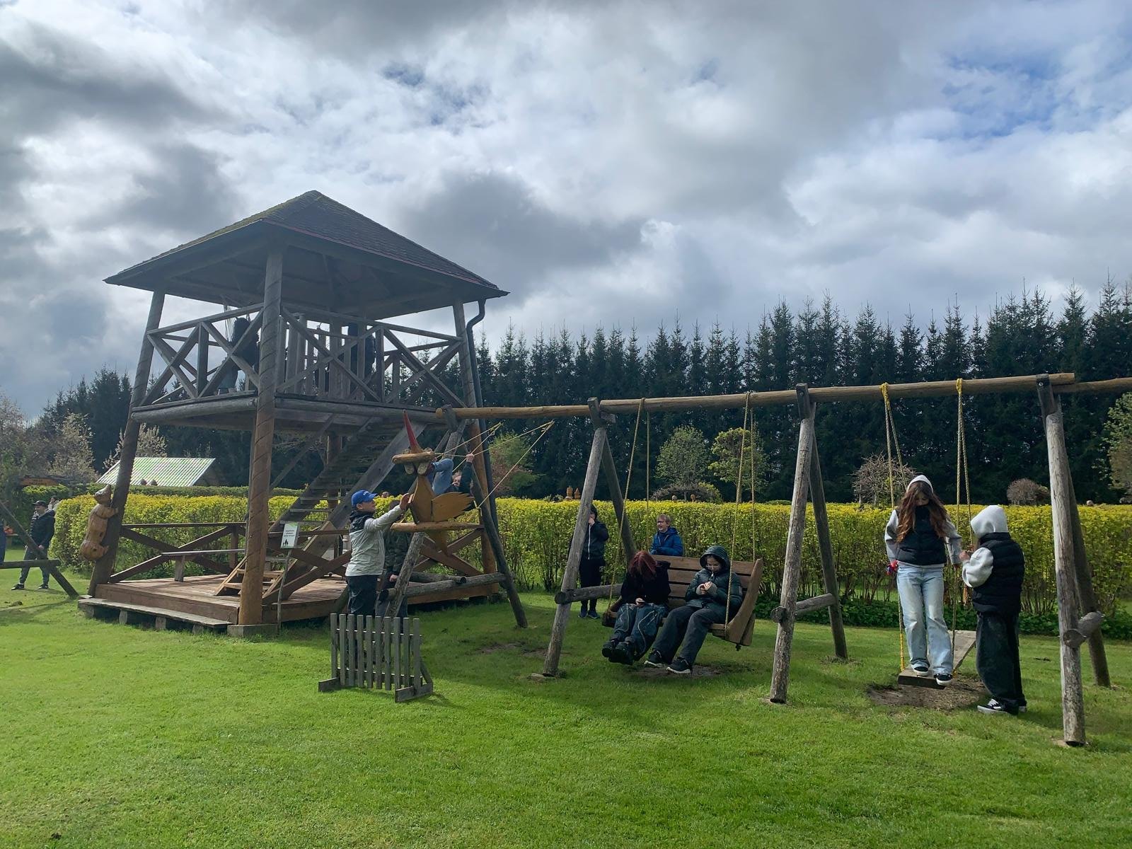 WhatsApp Image 2025-05-07 at 12.20.54 (11)