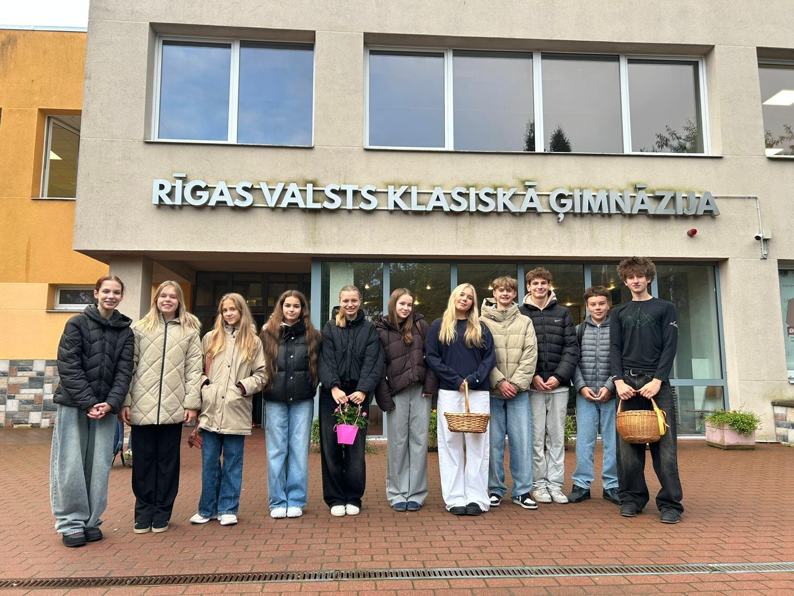 WhatsApp Image 2025-10-07 at 11.26.40 (1)